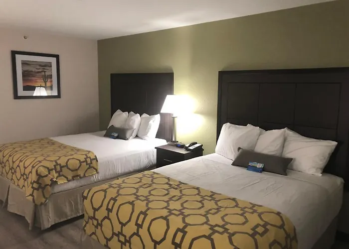 Baymont By Wyndham Phoenix I-10 Near 51St Ave