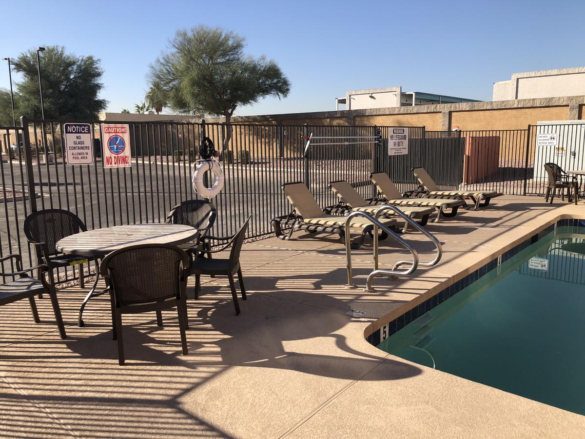 Baymont By Wyndham I-10 Near 51st Ave Hotel