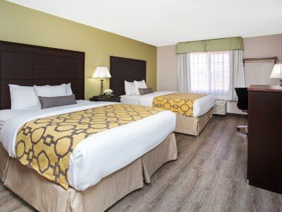 Baymont By Wyndham I-10 Near 51st Ave